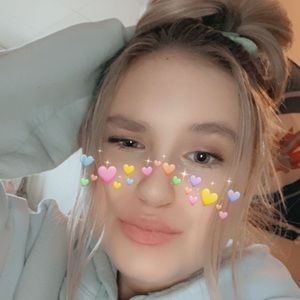 Meet your Posher, Mercedez